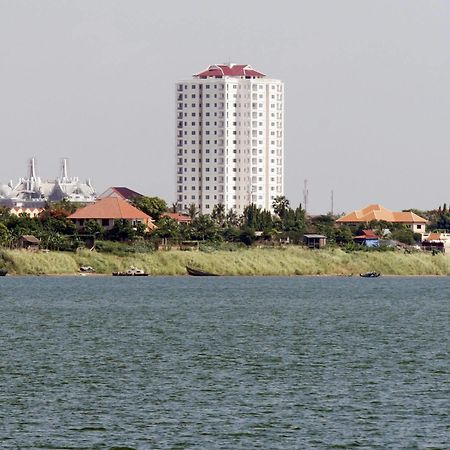 Mekong View Tower Hotel พนมเปญ ภายนอก รูปภาพ